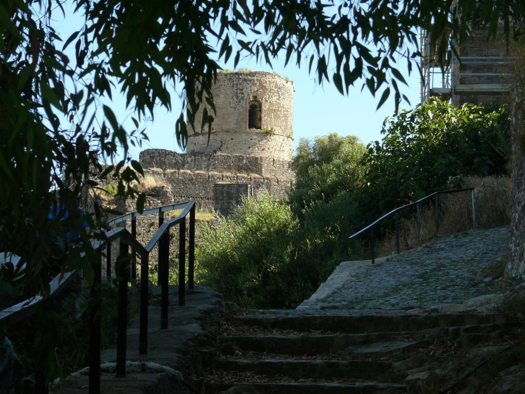 Camino Del Castillo Jimena De La Frontera Bagian luar foto